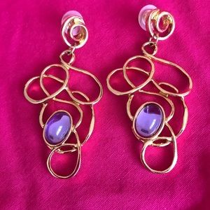 COPY - VINTAGE AVON EARRINGS for @vaggie